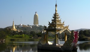 giant Buddhas