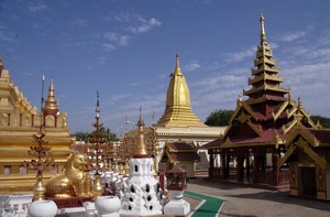 Schwezigon pagoda