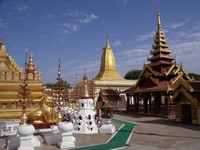 Nyaung-U: Schwezigon pagoda